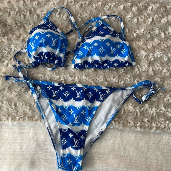 Fashion unbranded blue white bikini - Picture 2 of 2